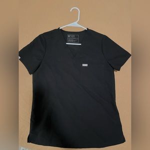 Figs, size Small, one pocket, short sleeve scrub top in black